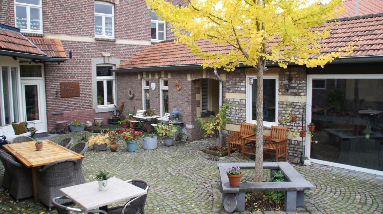 Ferrum Ferrum Valkenburg aan de Geul Exterior photo