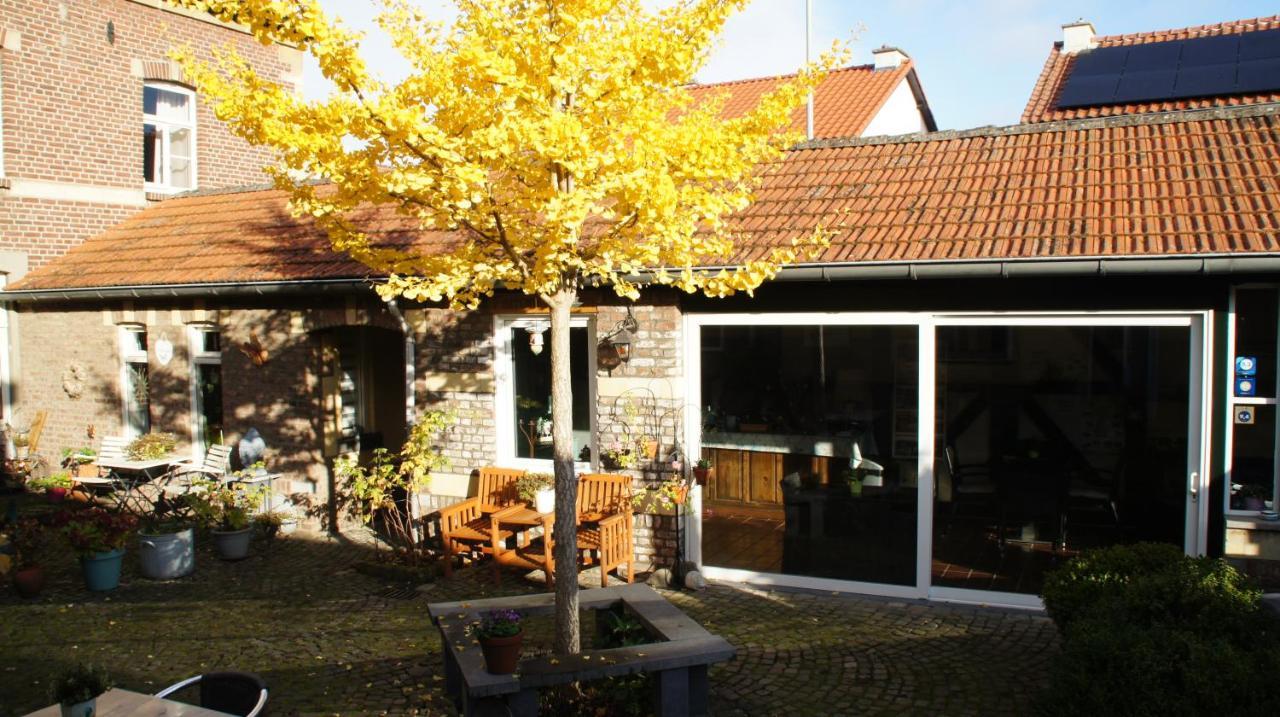Ferrum Ferrum Valkenburg aan de Geul Exterior photo
