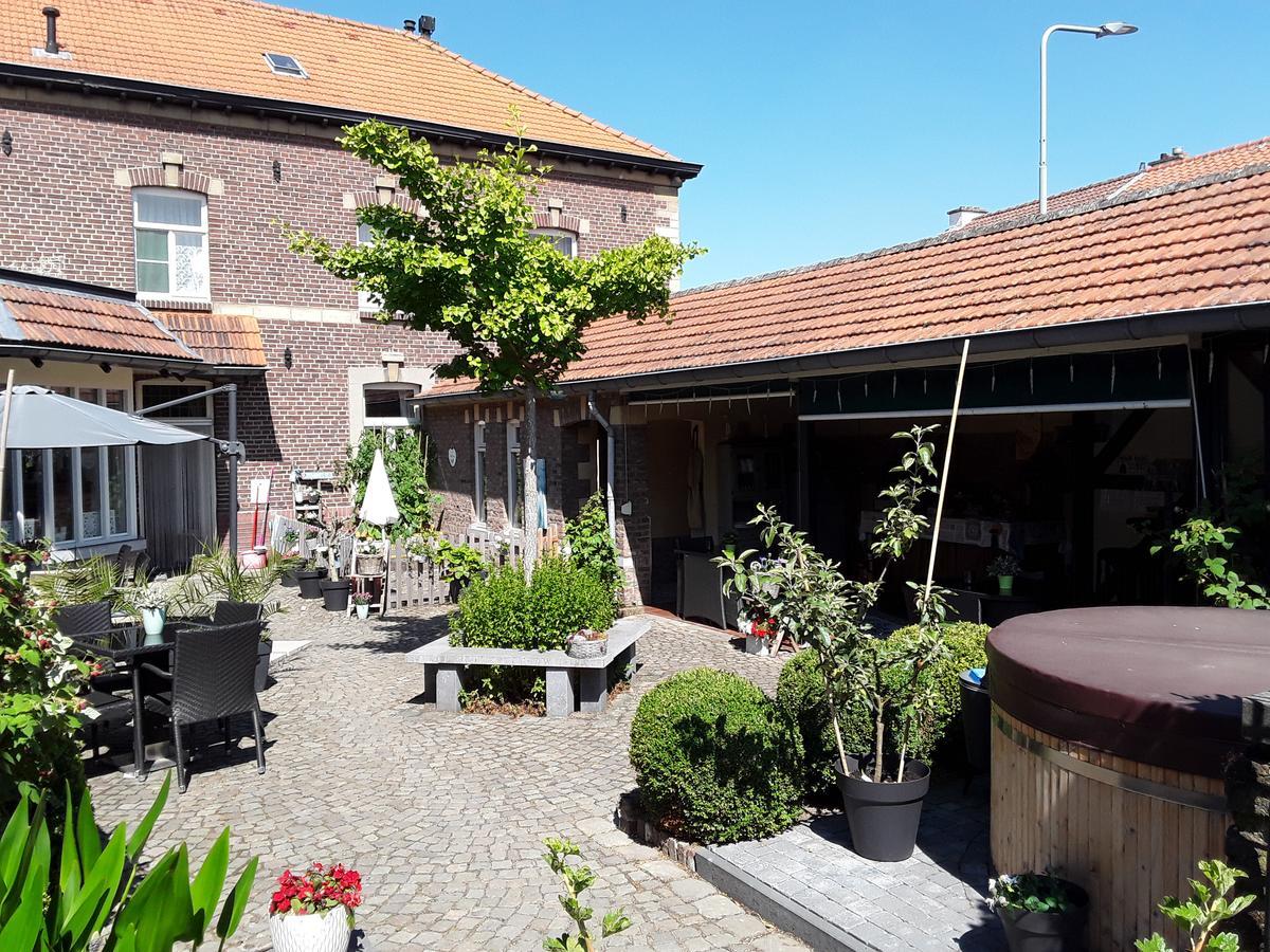 Ferrum Ferrum Valkenburg aan de Geul Exterior photo